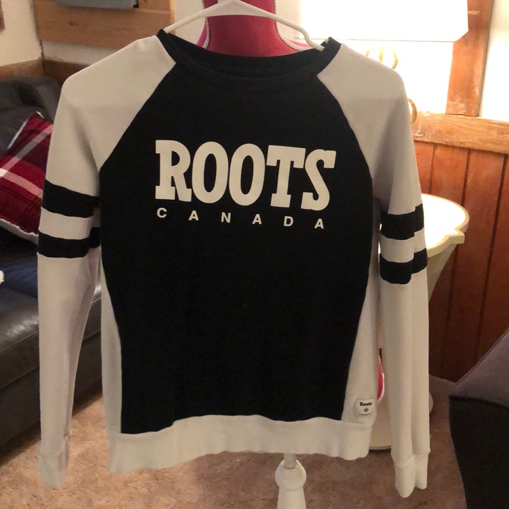 Roots light sweatshirt